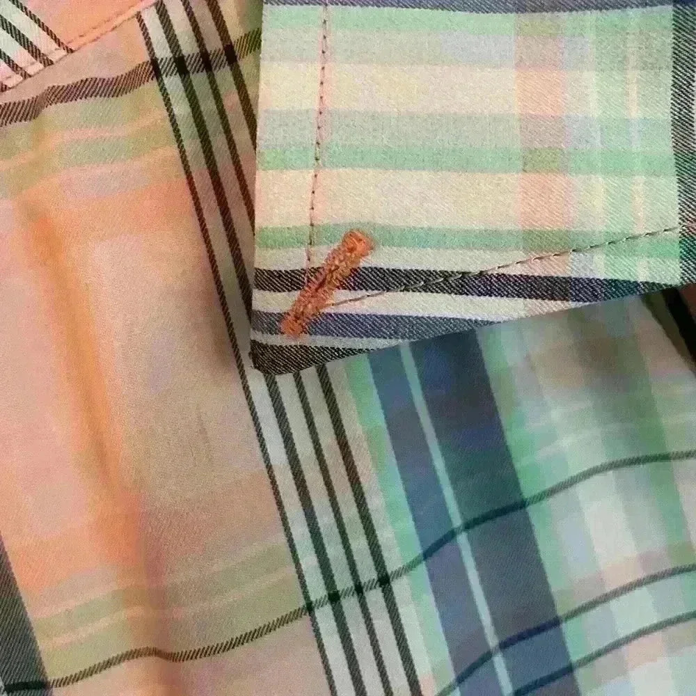 Southern Tide performance button down - Picture 4 of 4